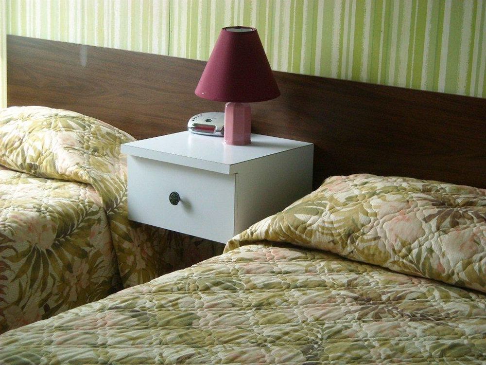 Motel Le Noroit L'Anse-au-Griffon Eksteriør billede
