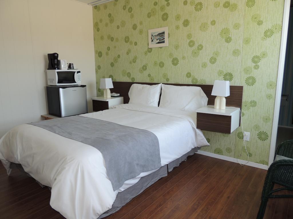 Motel Le Noroit L'Anse-au-Griffon Eksteriør billede