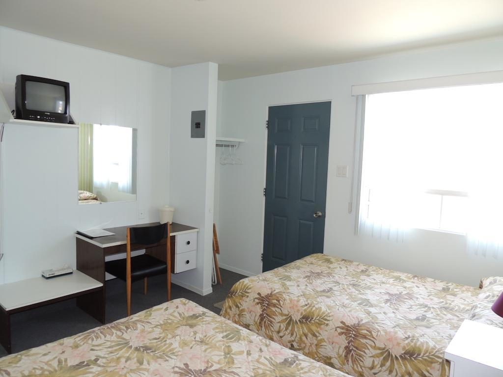 Motel Le Noroit L'Anse-au-Griffon Eksteriør billede